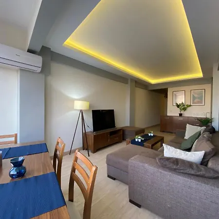 Lejlighed Missafir Charming Flat With Bosphorus View In The Heart Of Besiktas *