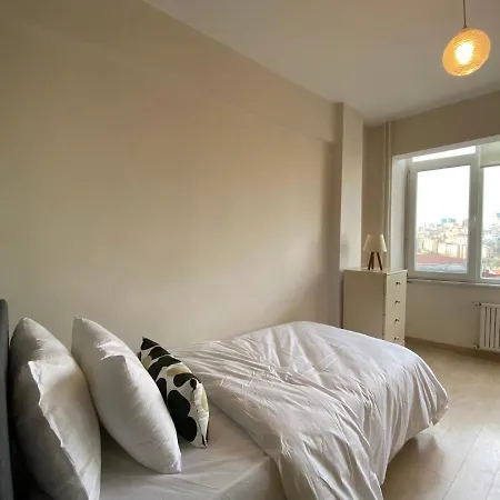 Lejlighed Missafir Charming Flat With Bosphorus View In The Heart Of Besiktas